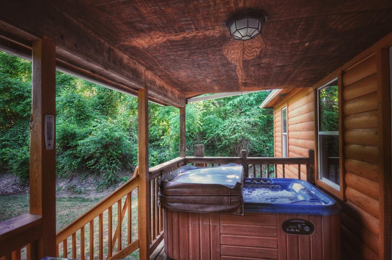 Remodelled Cabin! Great Location! Sevierville Exteriér fotografie